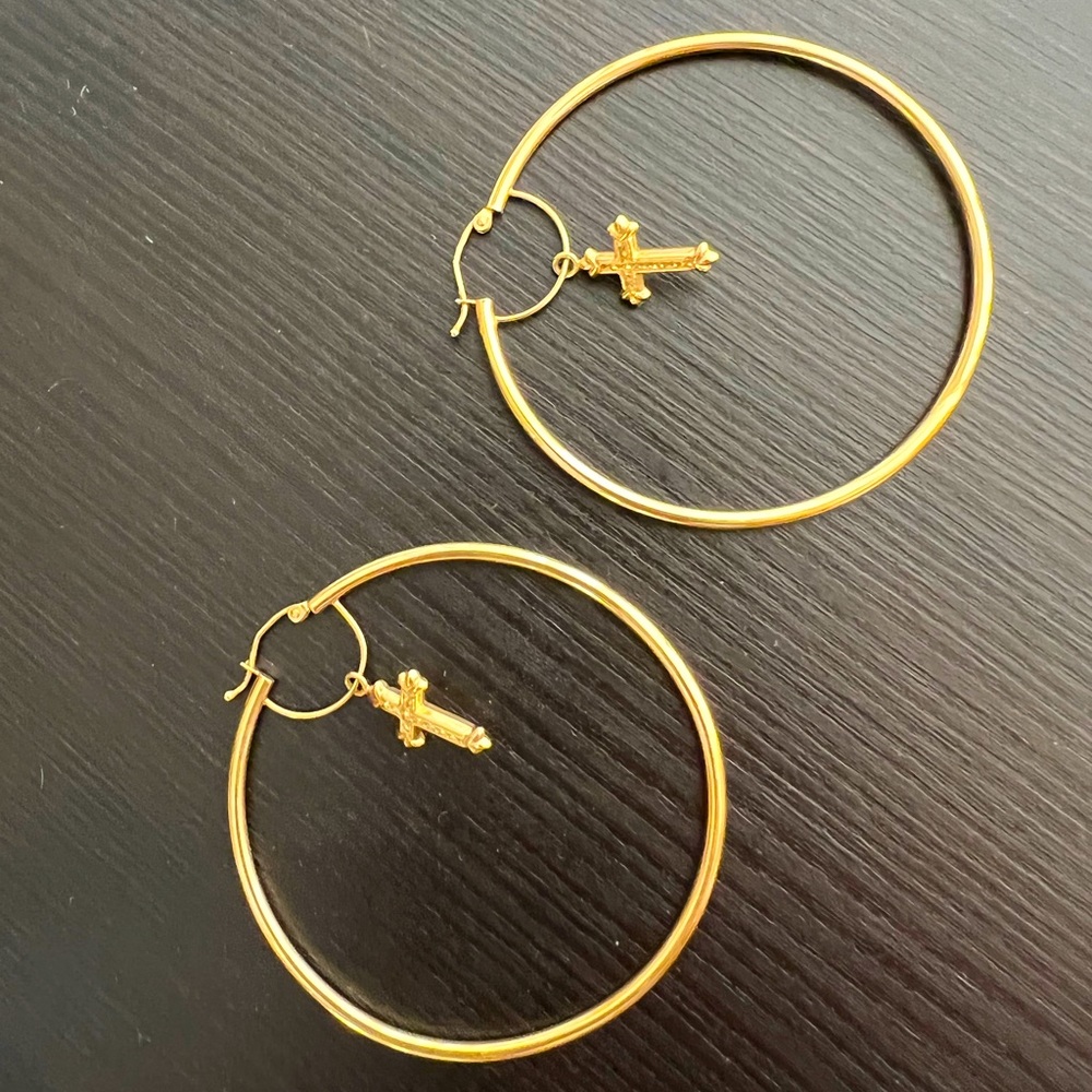 Daniella Goodman from Nieman Marcus Gold hoop earrings with cross